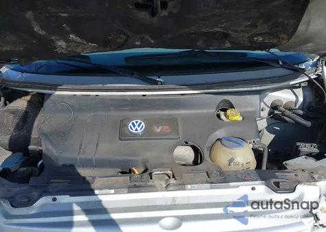 2002 Volkswagen Eurovan Mv z USA, uszkodzony, nr VIN WV2NB47072H007594